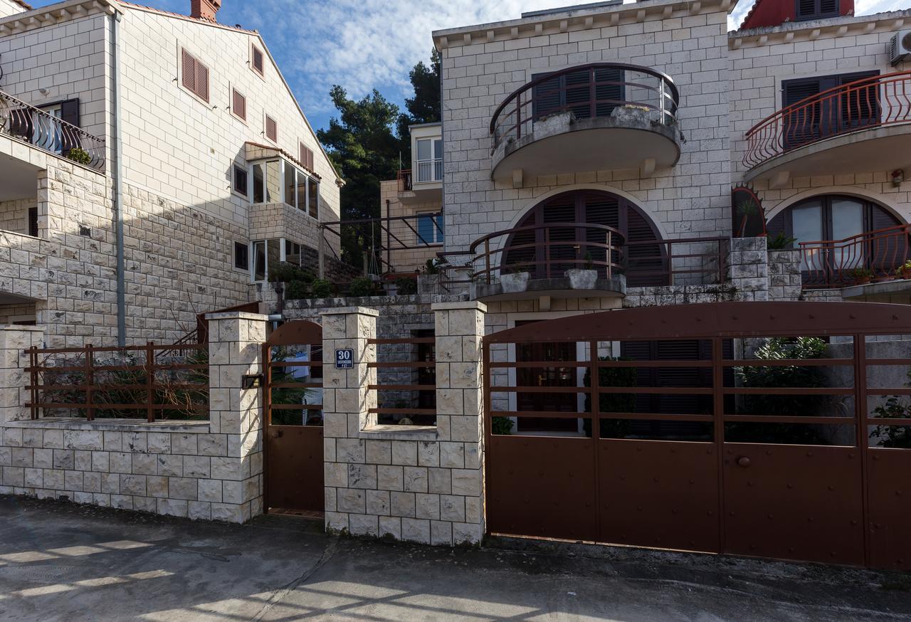 Big Terrace Apartment Dubrovnik Exterior photo